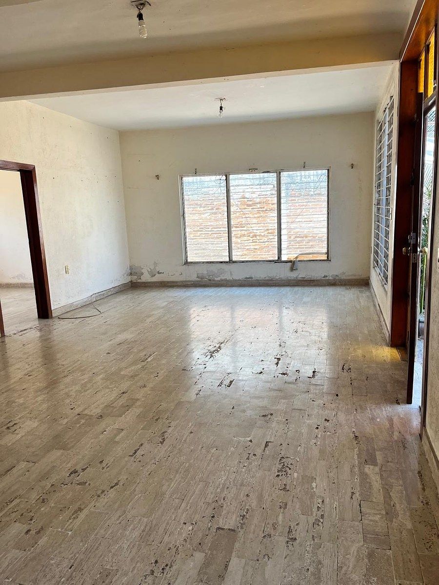 🏡 HOUSE FOR SALE – JOSÉ CASTILLO TIELEMANS - foto 2