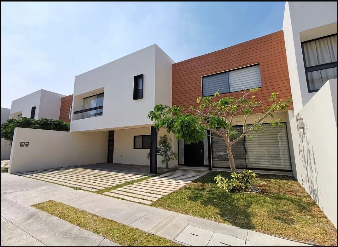 Casa en venta en Fracc La Loma con alberca privada en Tuxtla Gutz - foto 1