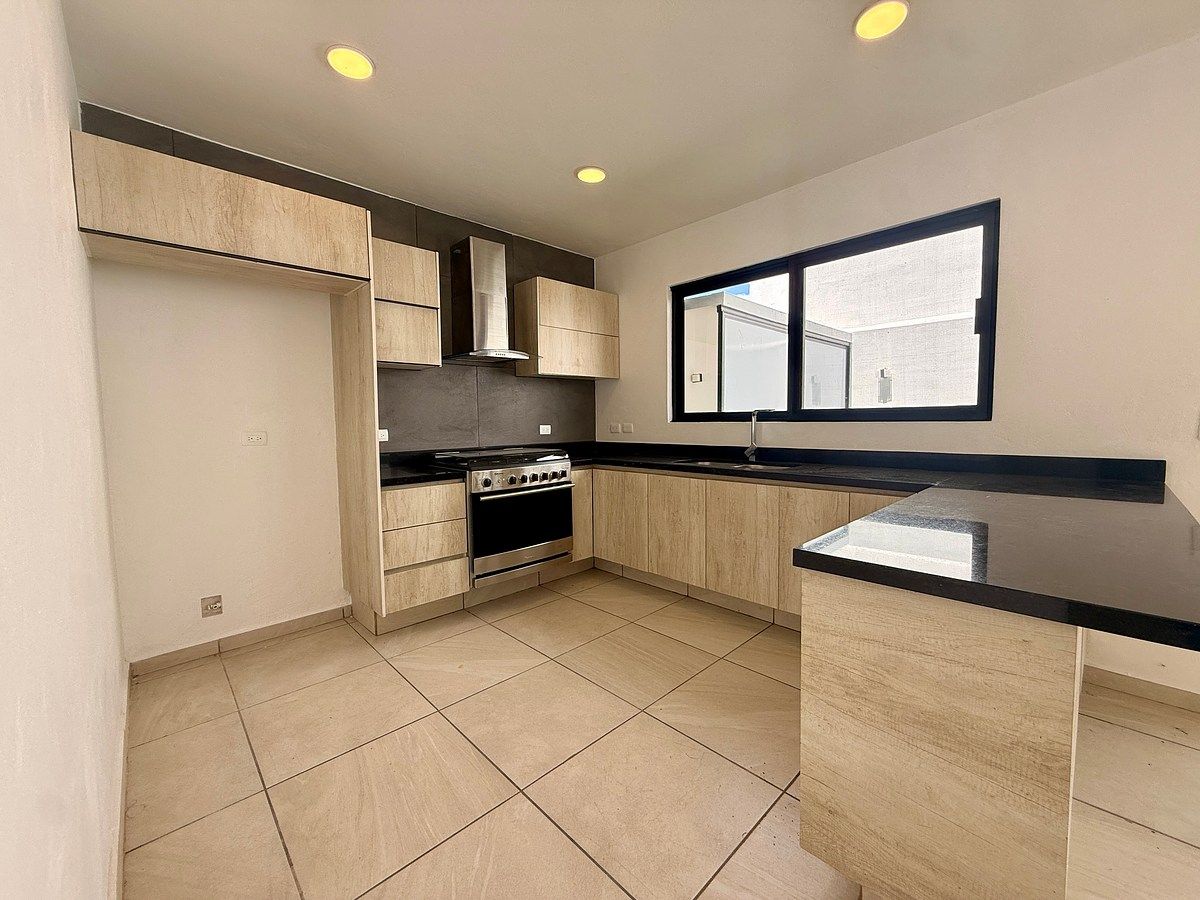 HOUSE FOR SALE IN COTO ALICANTE | NORTH CAPITAL | ZAPOPAN | JALISCO - foto 5
