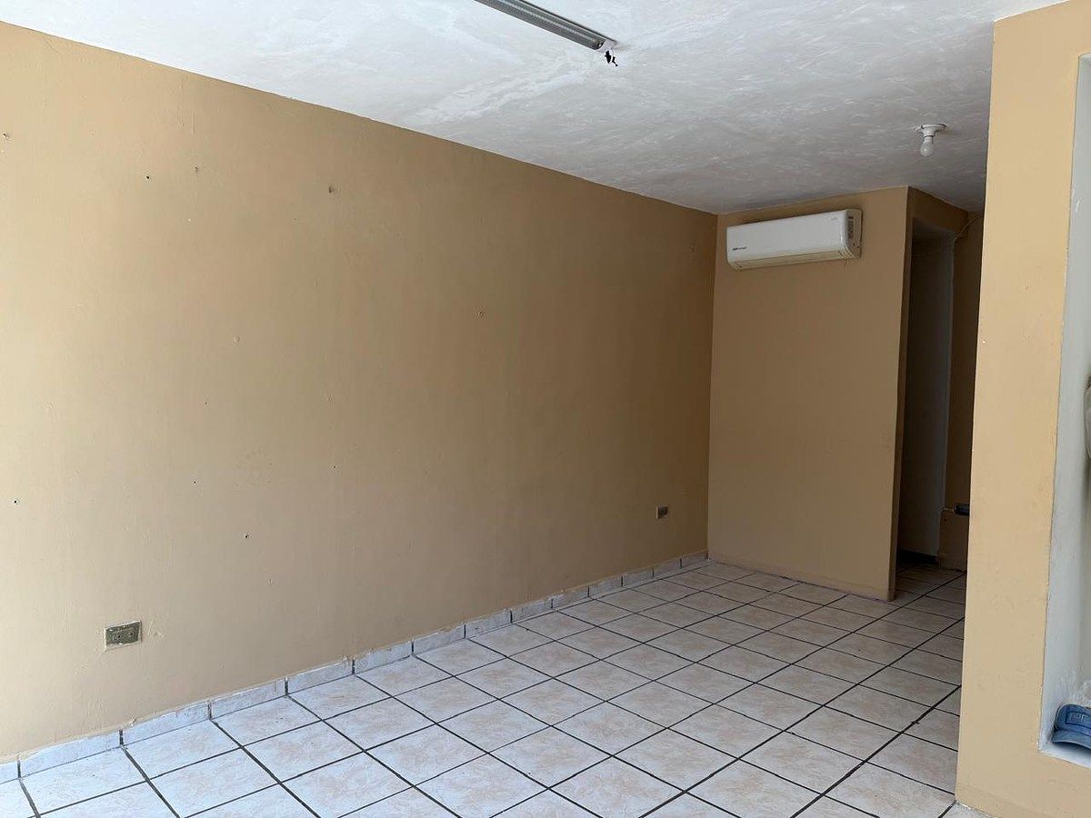 Local comercial en La Nogalera, San Nicolás de los Garza, foto 11 de 13