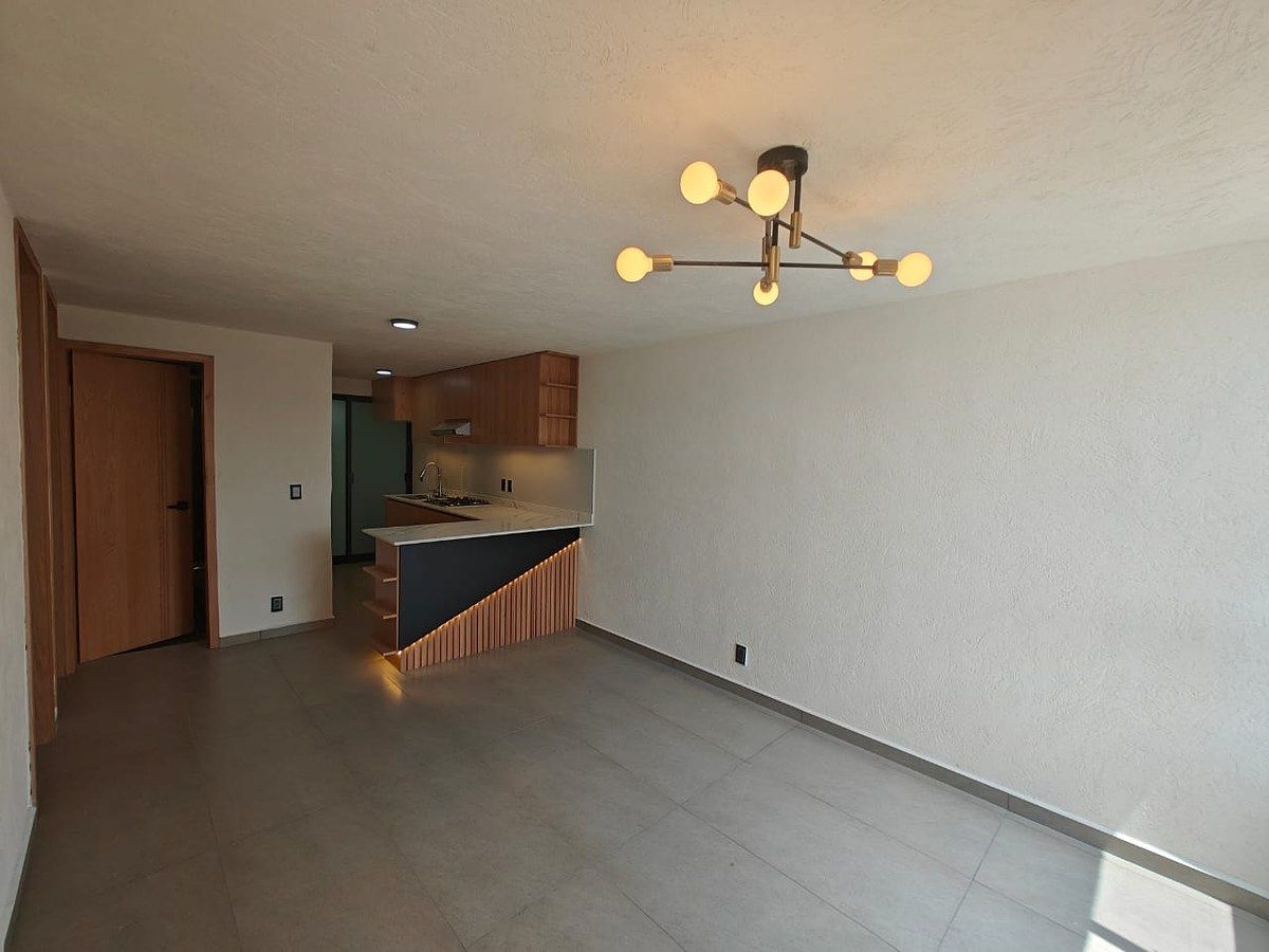 Remodeled apartment for sale in Jardines del Sur - foto 2