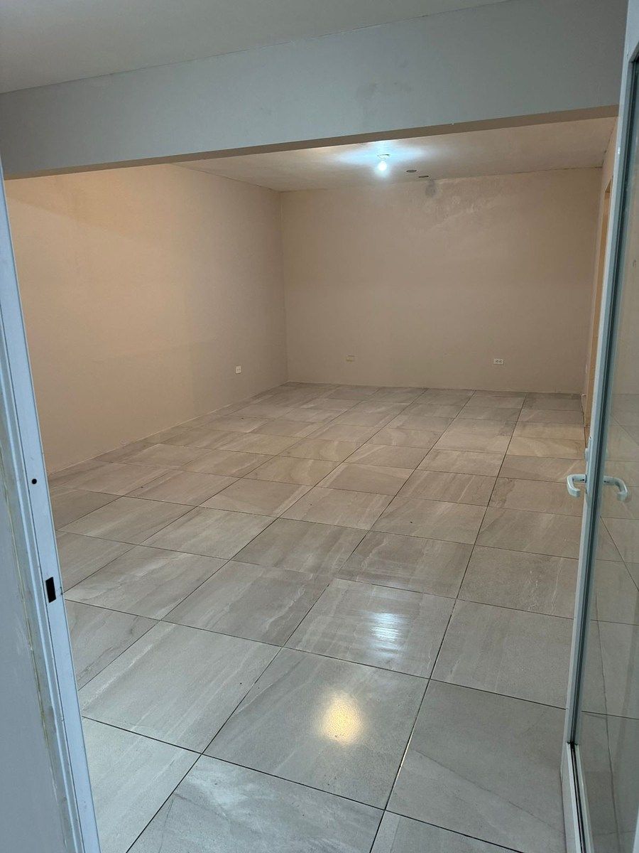 Sala Comercial em Mitras Norte, Monterrey, foto 3 de 8