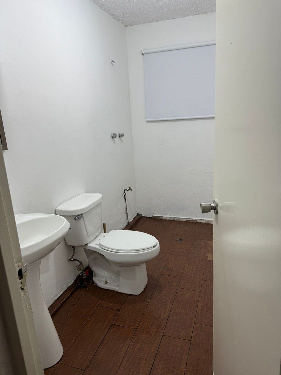 Sala Comercial em Mitras Norte, Monterrey, foto 6 de 8
