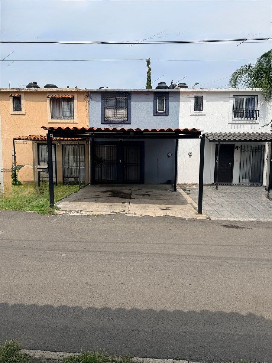 House for Sale in San Isidro Area | Valdepeñas | Zapopan, Jalisco - foto 1