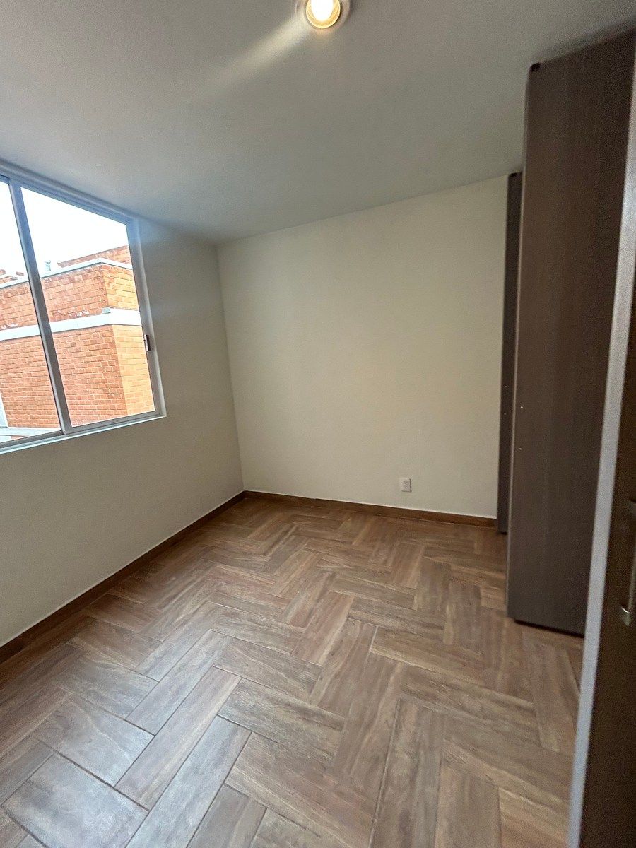 Departamento en Miguel Hidalgo, Tláhuac, foto 23 de 47