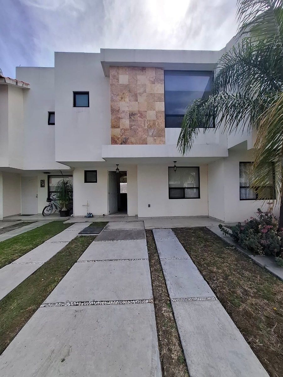 HOUSE FOR SALE SONTERRA - foto 1