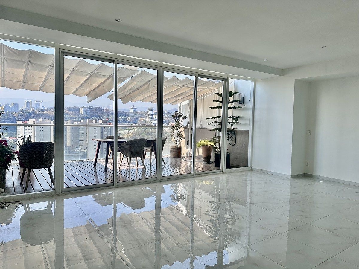 REAL WOOD APARTMENT WITH 2 TERRACES, photo 1 of 27