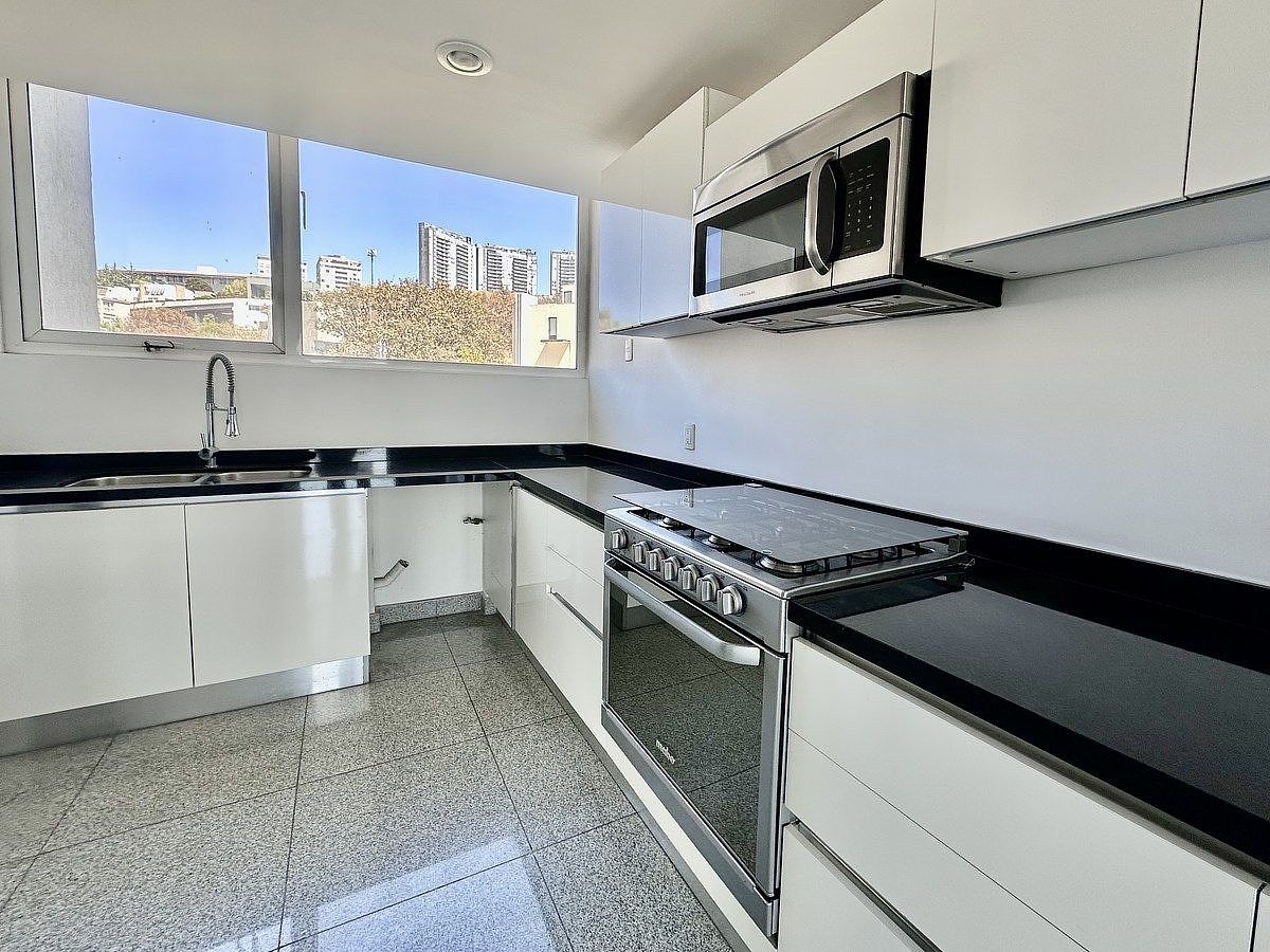 Apartment in Bosque Real, Huixquilucan, photo 4 of 27