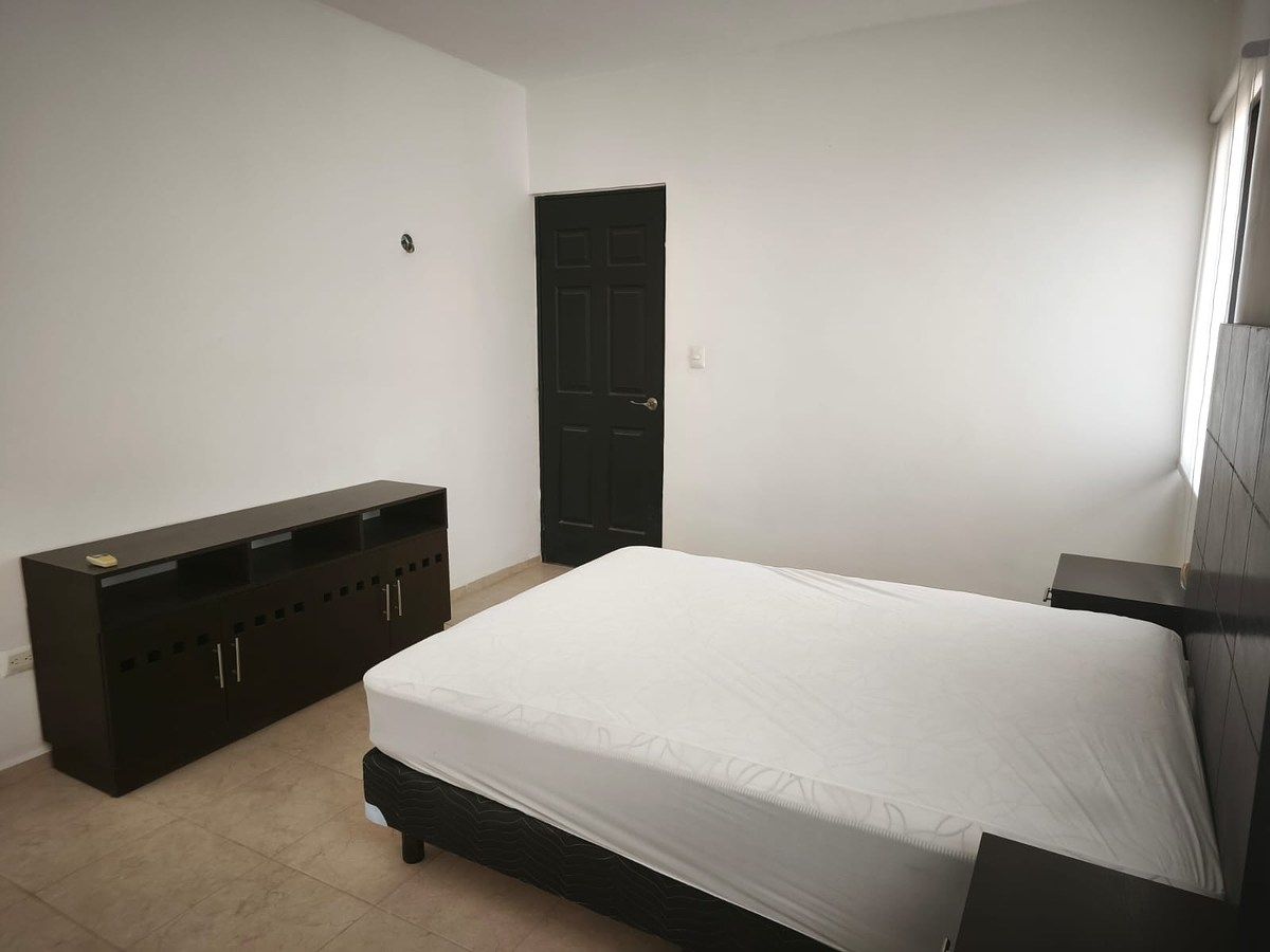 Habitación secundaria, foto 5 de 6