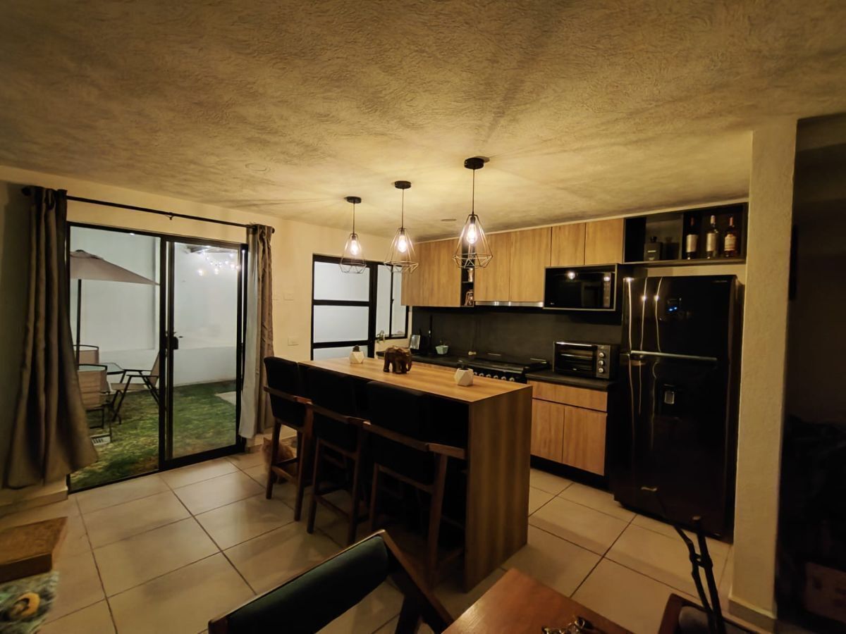 Casa en condominio en Adamar, Tlajomulco de Zúñiga, foto 20 de 23