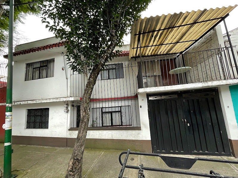 CASA À VENDA EM MAGDALENA CONTRERAS, foto 1 de 20