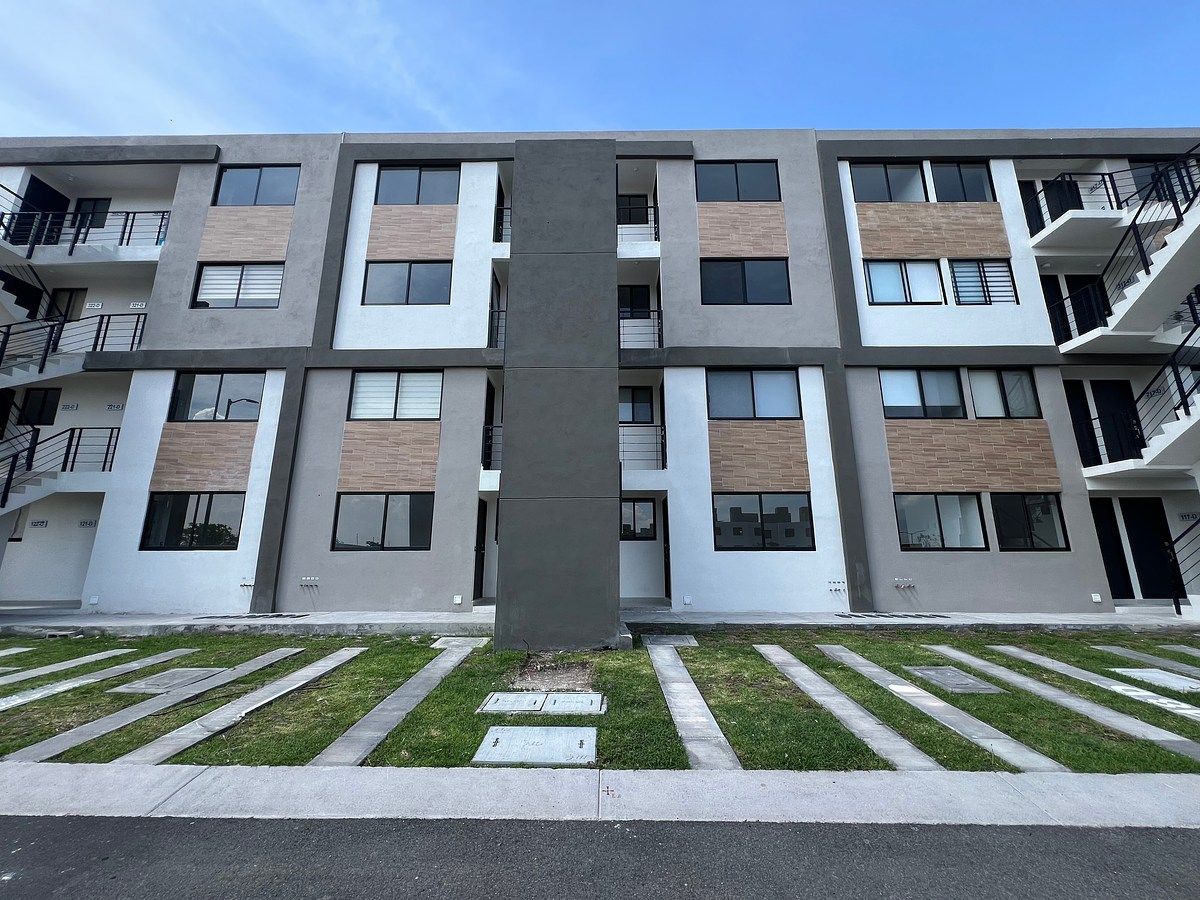 SALE APARTMENT 3 BEDROOMS INTERCITY, photo 1 of 14