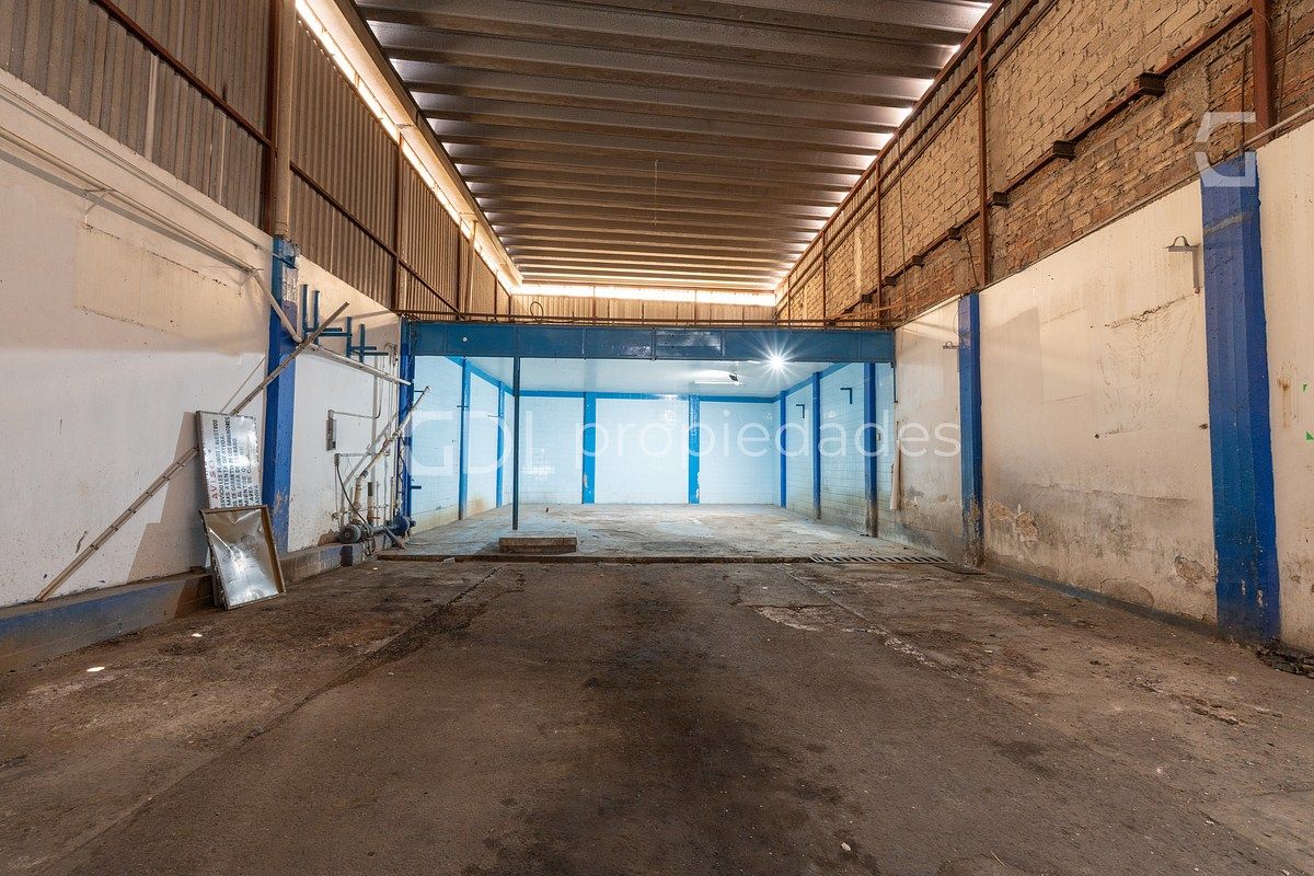 FELIPE ÁNGELES BODEGA COMERCIAL EN VENTA - foto 1