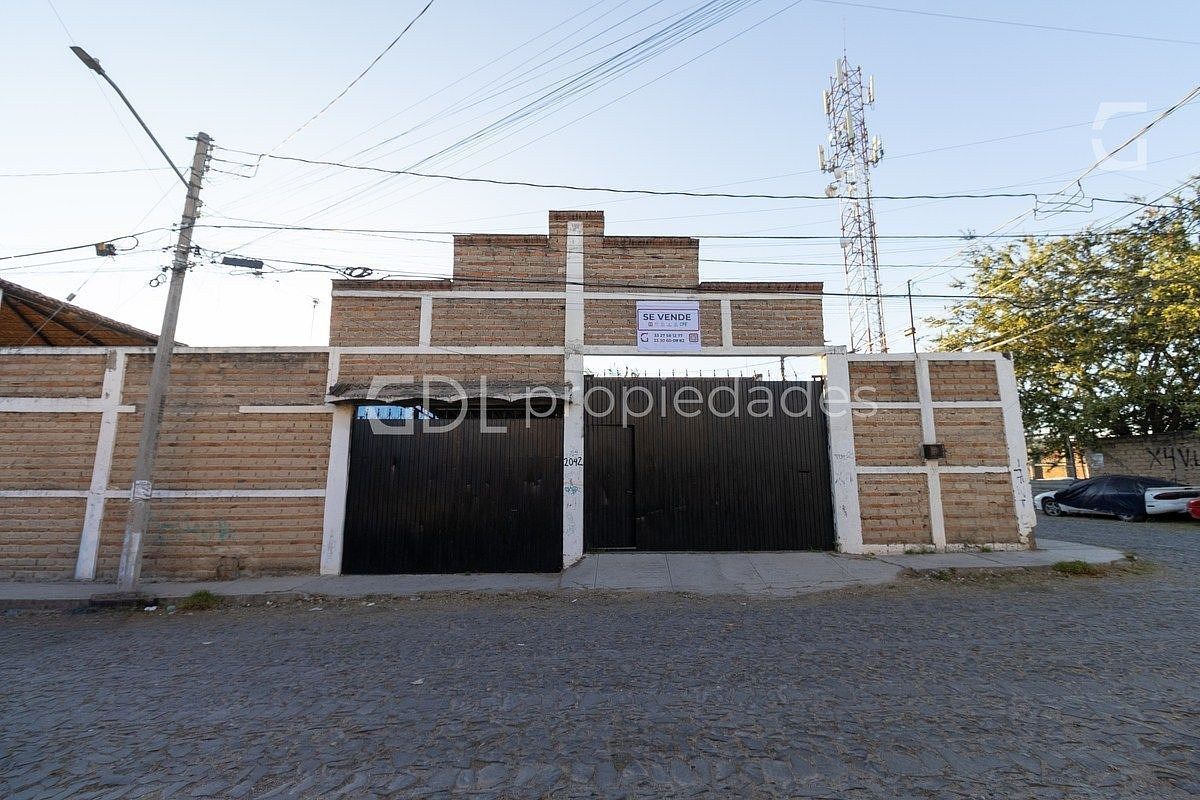 REMATE PARA USO COMERCIAL EN MIGUEL HIDALGO, ZAPOPAN - foto 1
