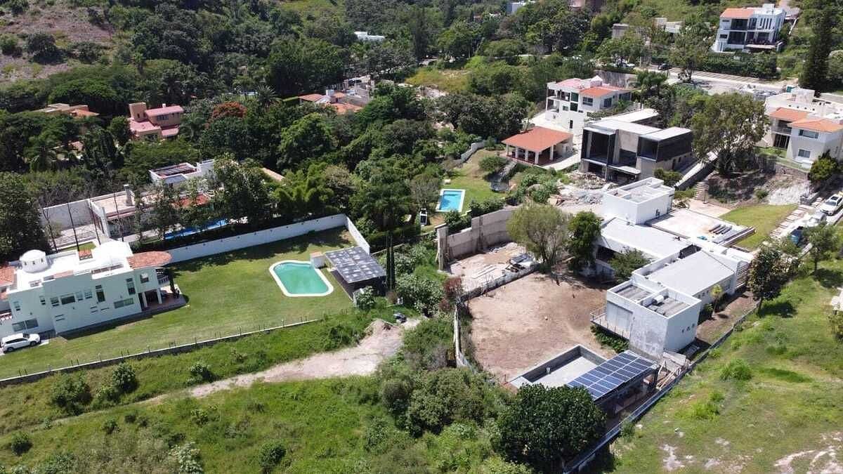 Terreno en Venta en el Exclusivo Condominio las Cañadas - foto 5