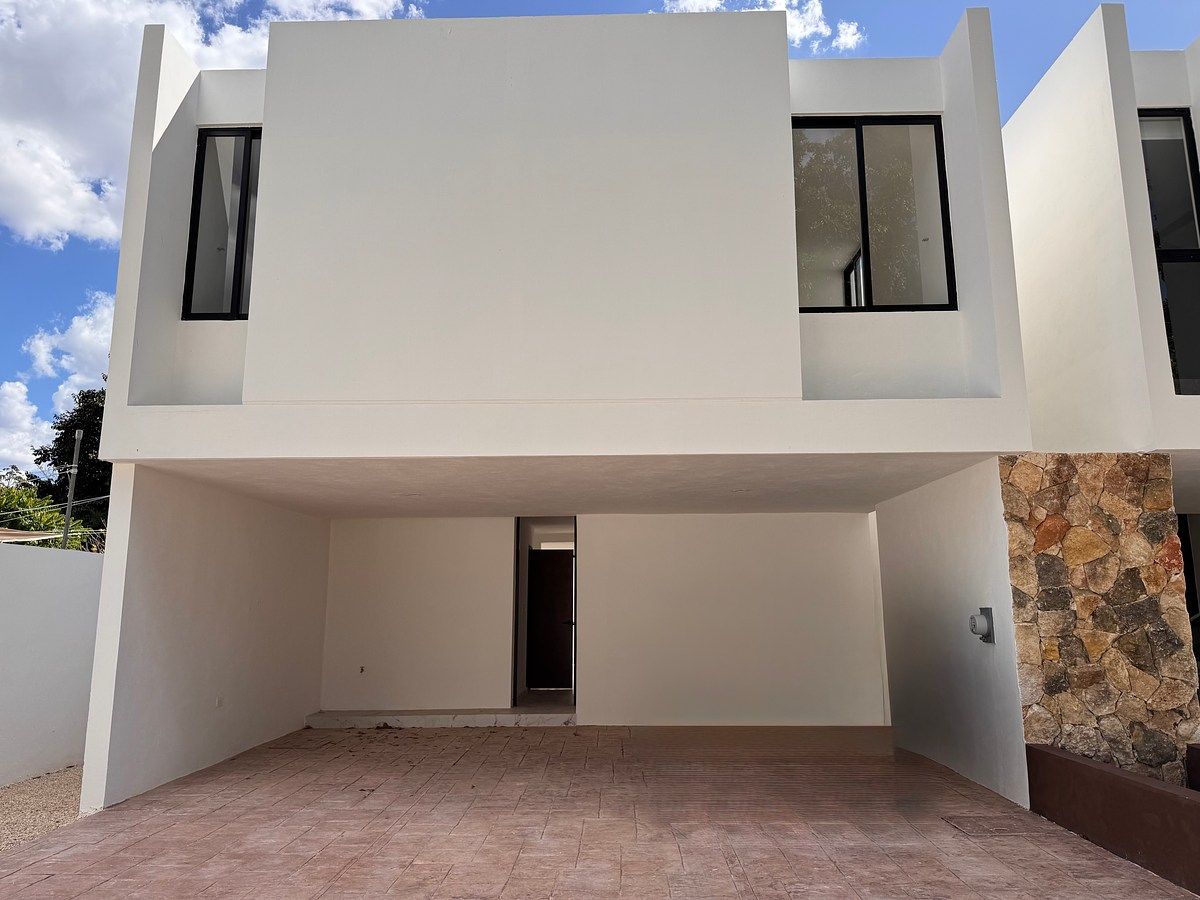 Townhouse en Venta | Chuburna | Con Paneles Solares | Entrega Inmediata, foto 1 de 8