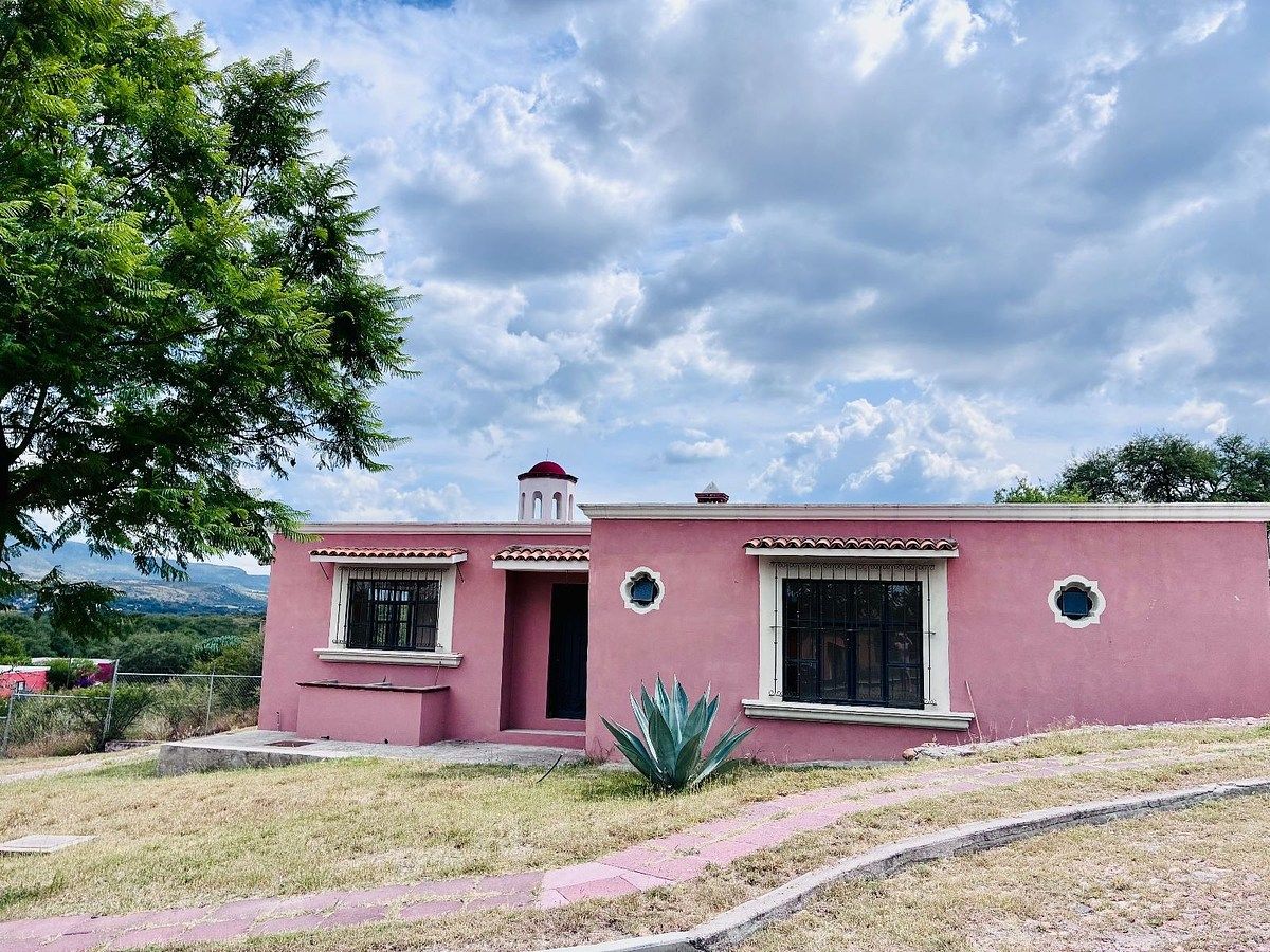 Casa em San Miguel de Allende, 2 quartos com terraço e comunidade privada, foto 1 de 11