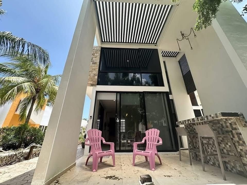 CASA À VENDA – TELCHAC PUERTO, YUCATÁN, foto 1 de 9