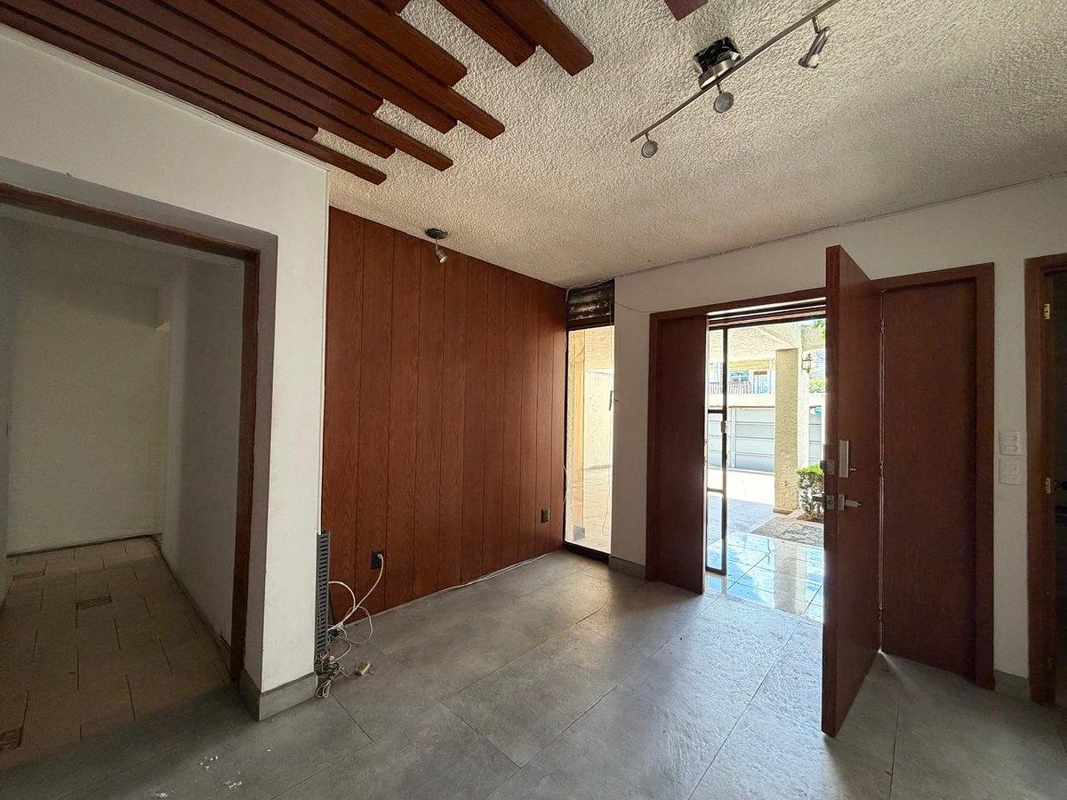 Casa en Jardines del Bosque Centro, Guadalajara, foto 6 de 21