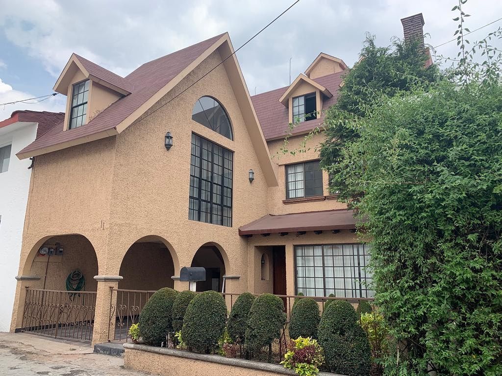 House in Gated Community in Club de Golf México, Tlalpan, photo 2 of 26