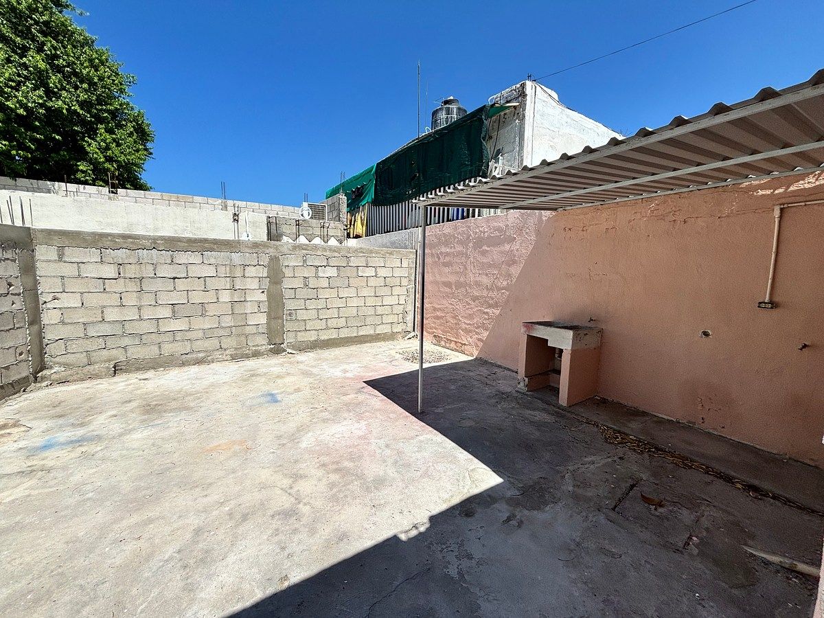 Local comercial en Adolfo Ruiz Cortines, La Paz, foto 7 de 24