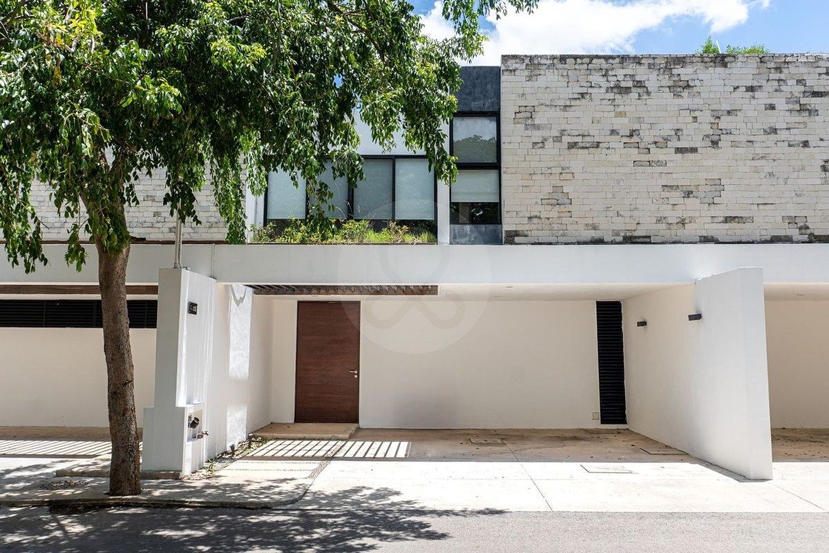 Townhouse zona norte con amenidades en Montebello