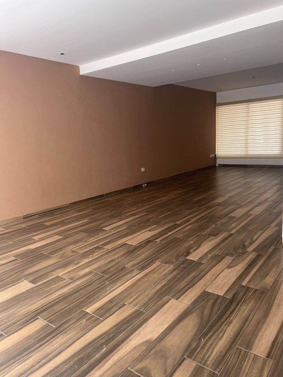 Casa en Venta en Zibata con recamara en PB - foto 3