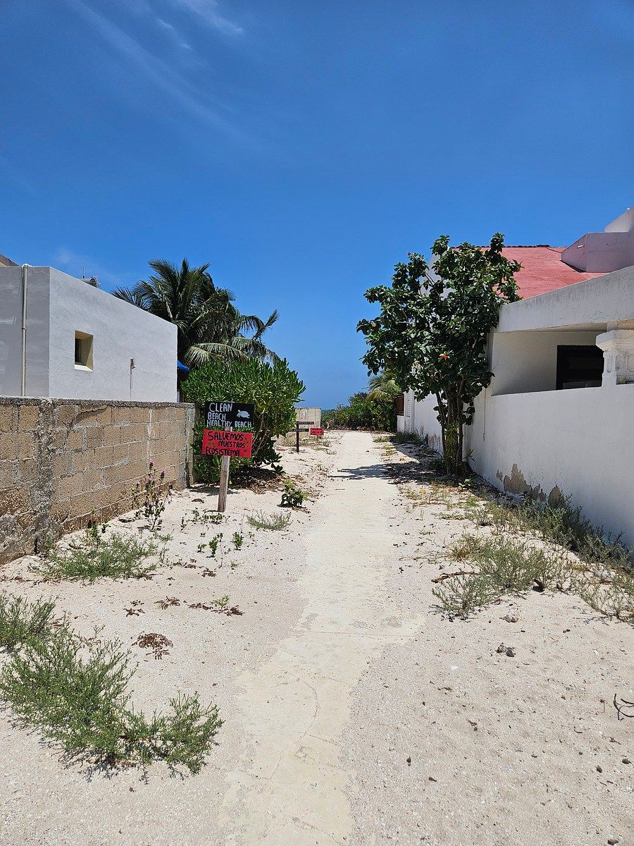 VENTA CASA DUPLEX CHICXULUB YUCATAN - foto 2