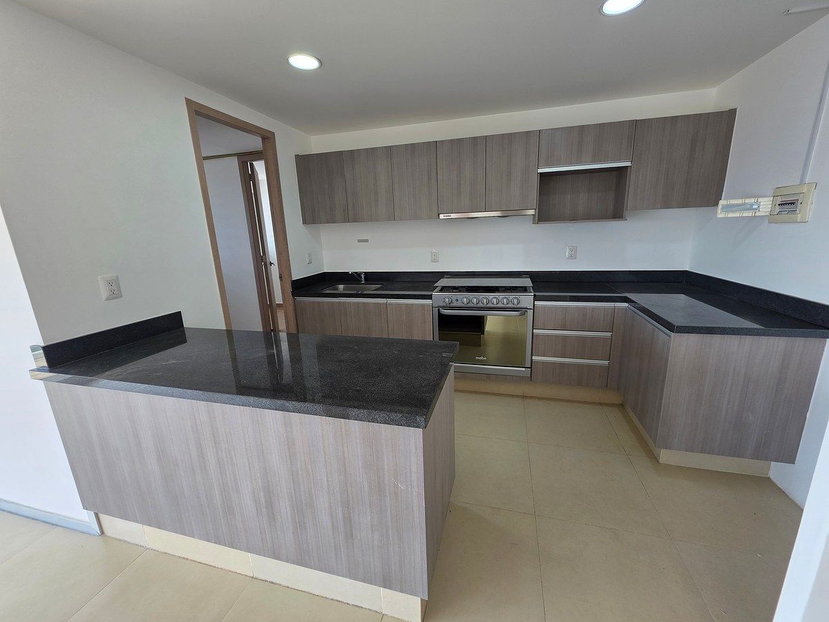 Departamento en Venta o Renta en El Refugio | Alterra Towers | 159 m² - foto 3