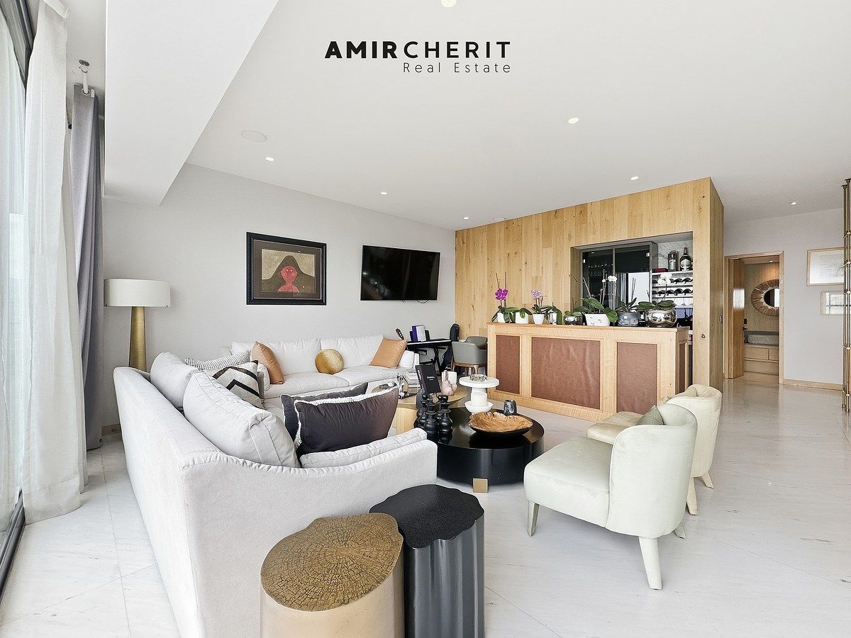 Precioso departamento impecable en Club Residencial Bosques. Piso Alto! - foto 4