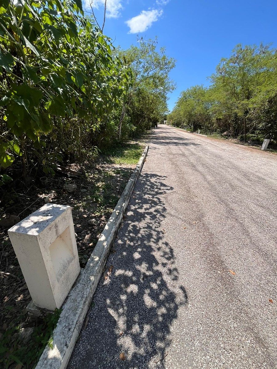 EN ELEGANTE PRIVADA, ESTILO CAMPO, CON RESIDENCIAS PRECIOSAS 20X47 - foto 4