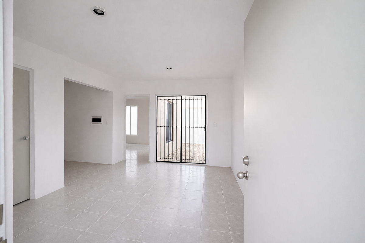 Casa sobre avenida en Sian Ka’an V | Ideal para vivir o invertir desde el día 1 - foto 4