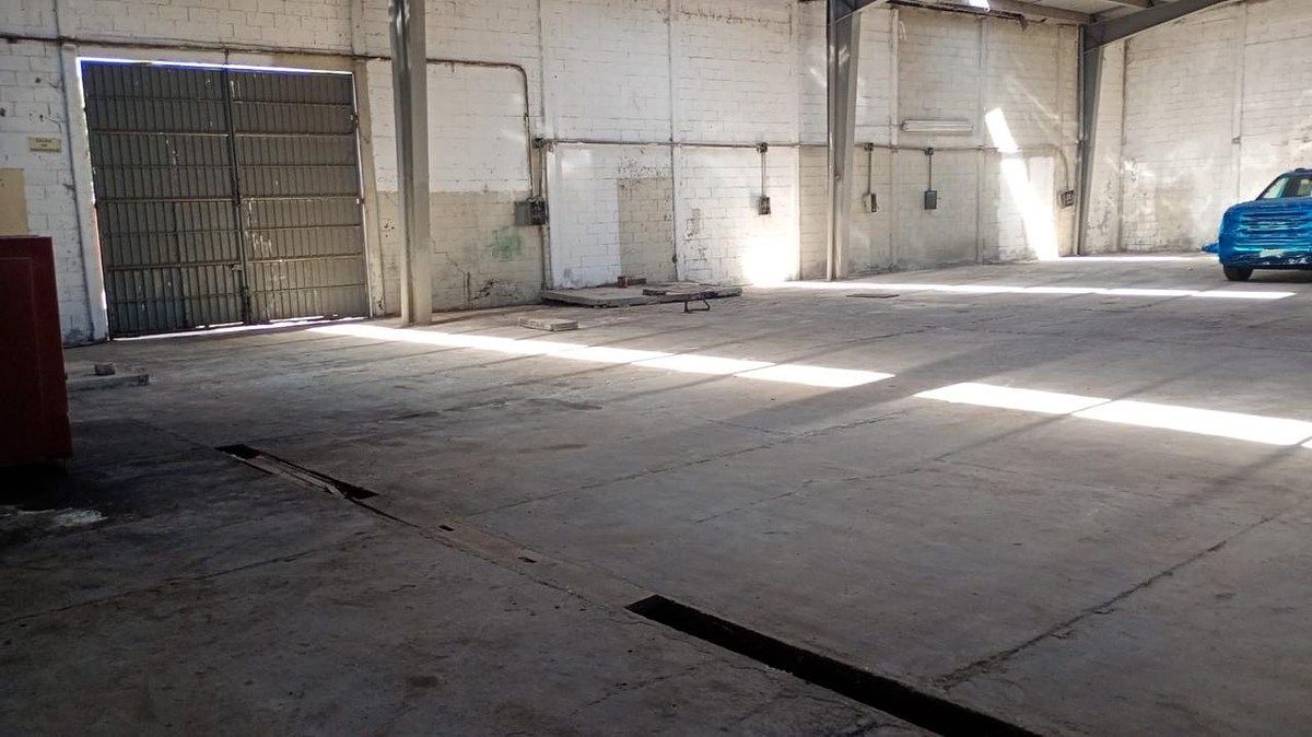 Commercial Storage Unit in Electricistas Locales, Toluca, photo 2 of 9