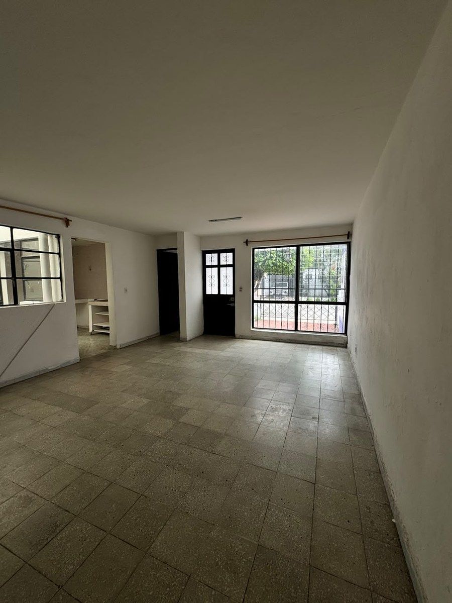 Casa en Jardines de La Cruz 1a. Sección, Guadalajara, foto 2 de 14