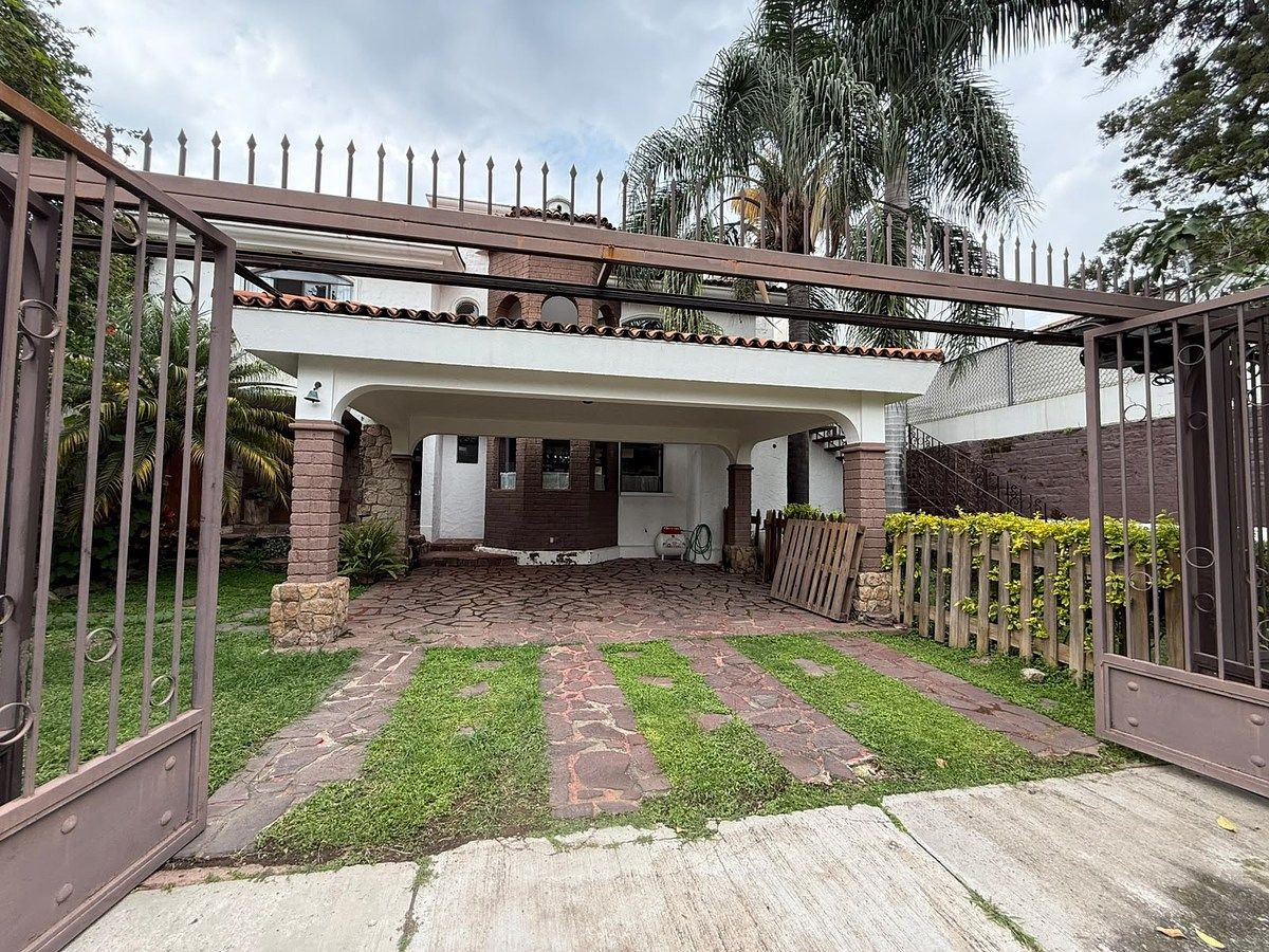 Se Vende Casa en Bugambilias Primera Sección - foto 4