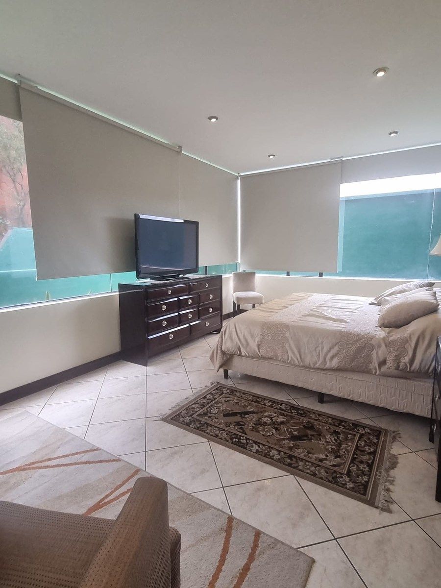 Apartamento en Zona 10, Guatemala, foto 7 de 13