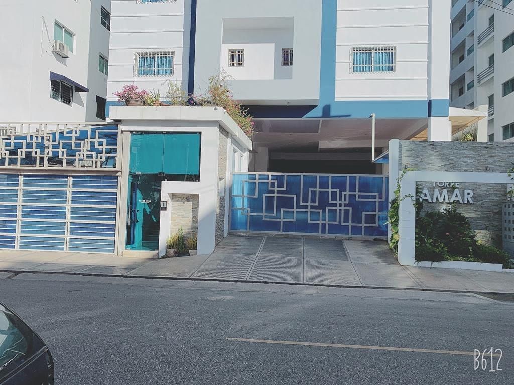 🏡 ¡Espectacular Apartamento de 183 m² | 3 Habitaciones | Ascensor Privado | RD$, foto 1 de 15