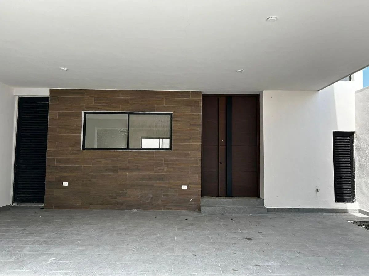 Casa em Porto Cumbres, García, foto 2 de 20