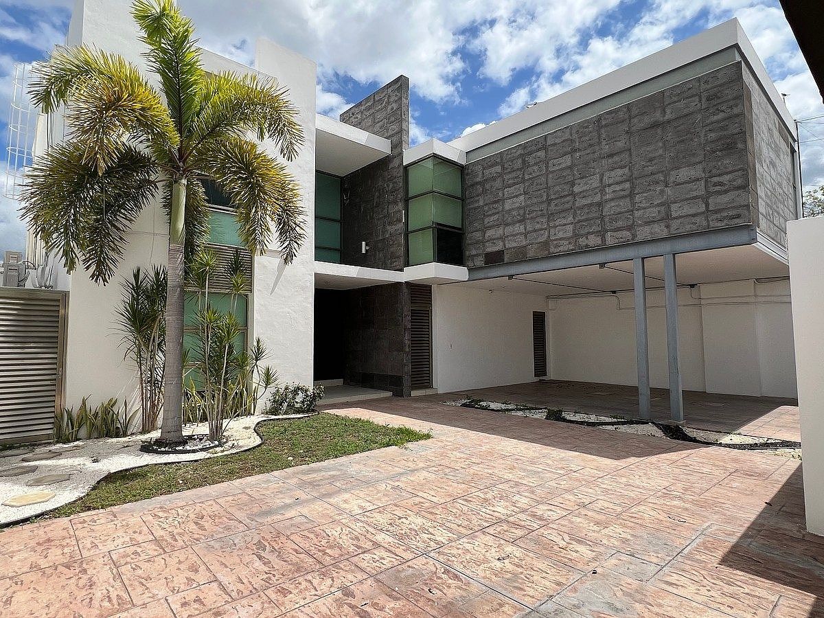CASA À VENDA EM MONTECRISTO | KTA |, foto 1 de 17