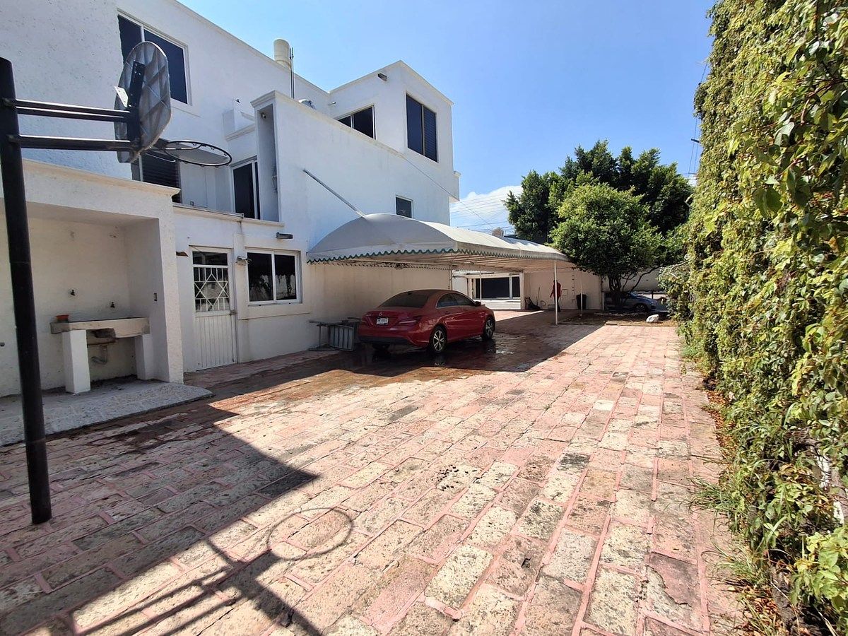Casa con uso de suelo en Prados del Mirador, Querétaro, foto 3 de 35