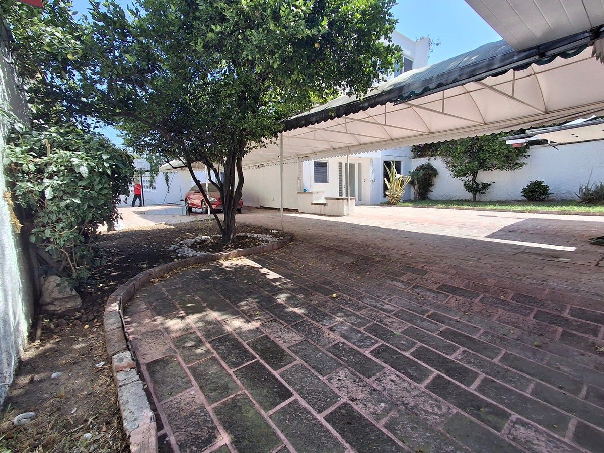 Casa con uso de suelo en Prados del Mirador, Querétaro, foto 5 de 35