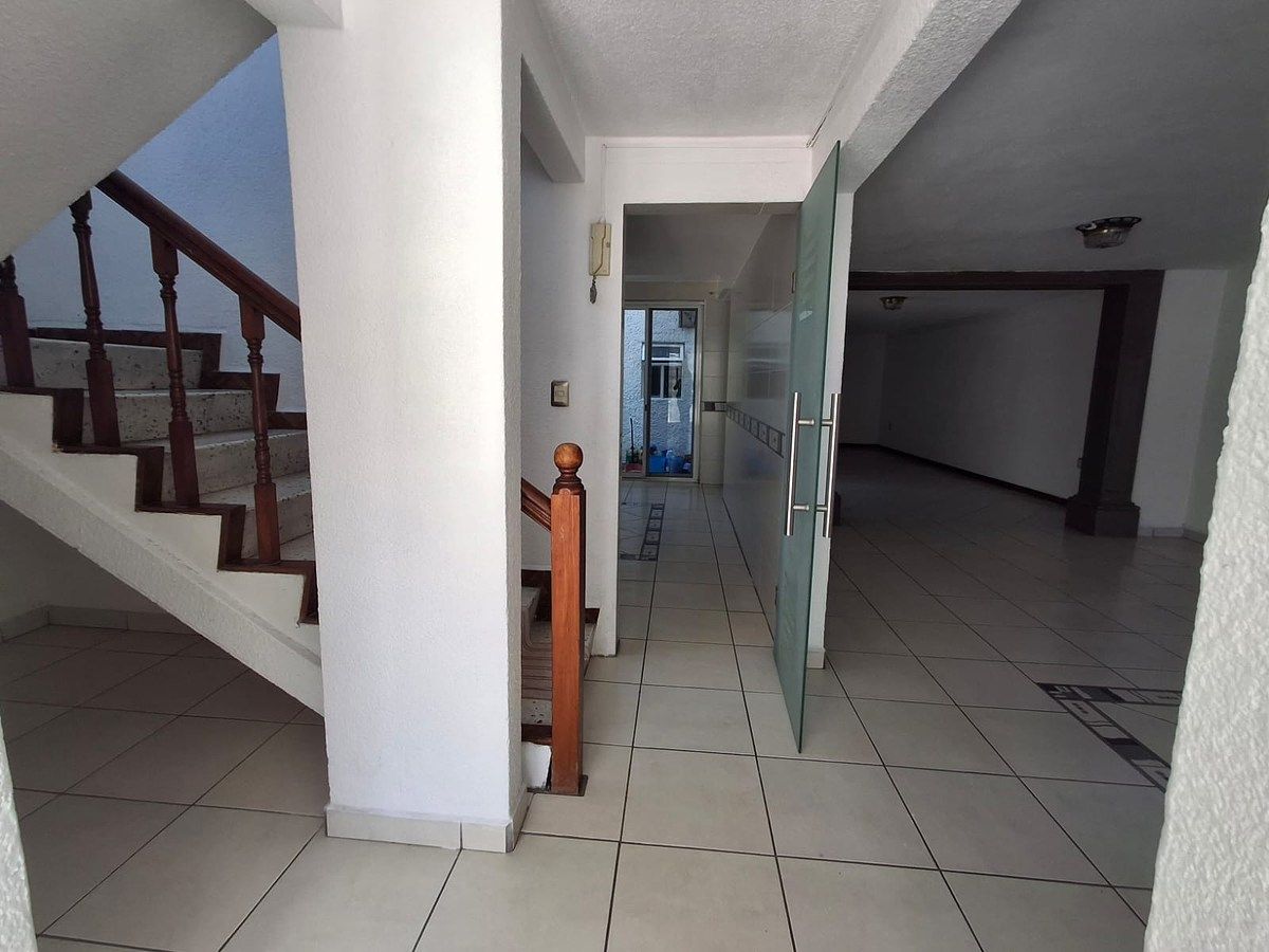 Casa con uso de suelo en Prados del Mirador, Querétaro, foto 11 de 35