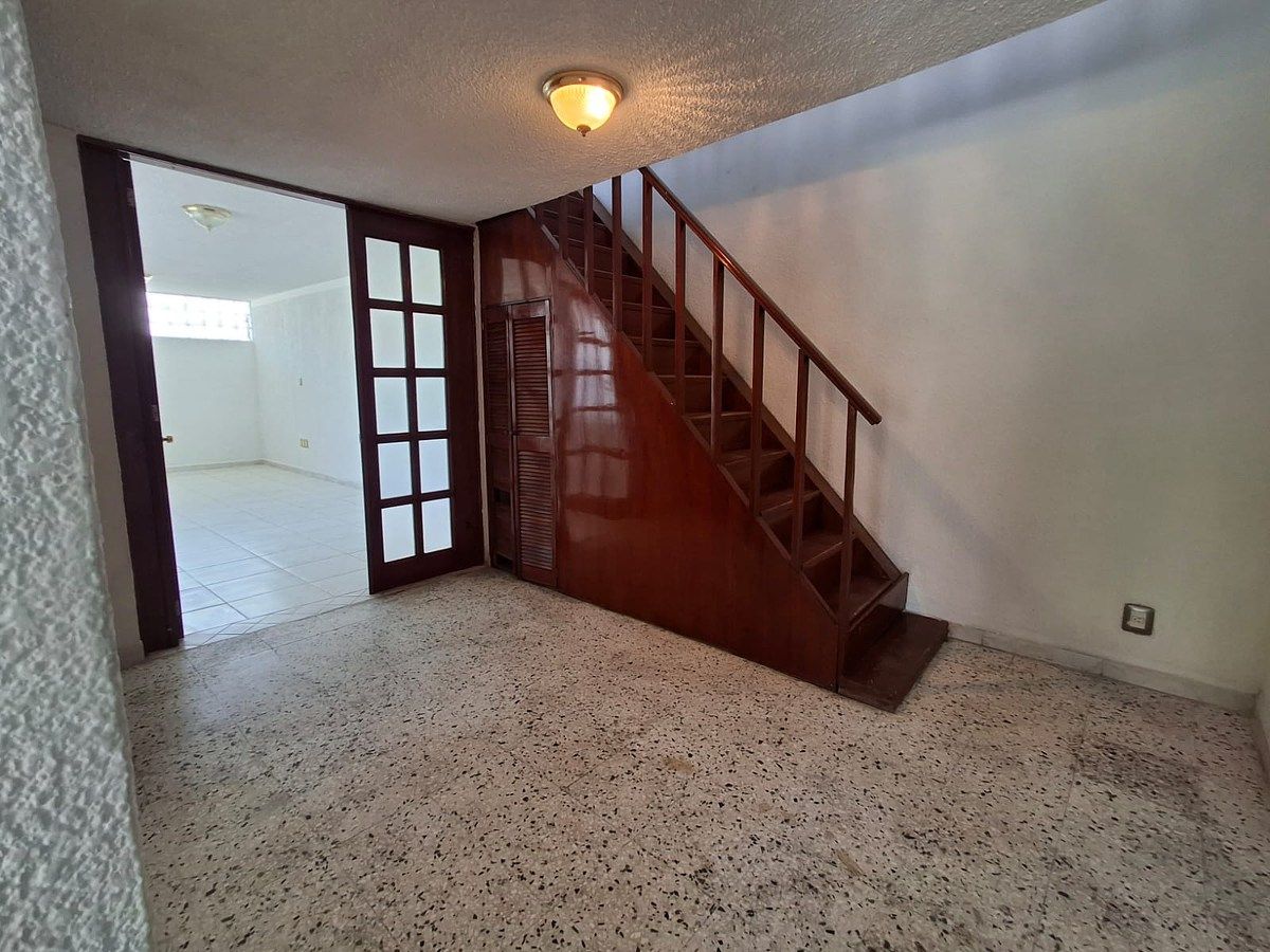 Casa con uso de suelo en Prados del Mirador, Querétaro, foto 23 de 35