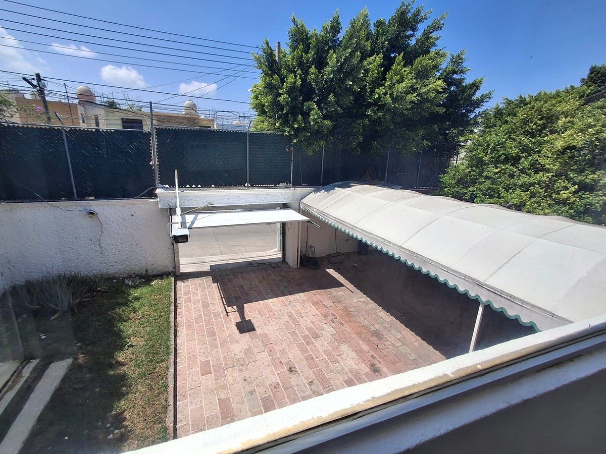 Casa con uso de suelo en Prados del Mirador, Querétaro, foto 24 de 35