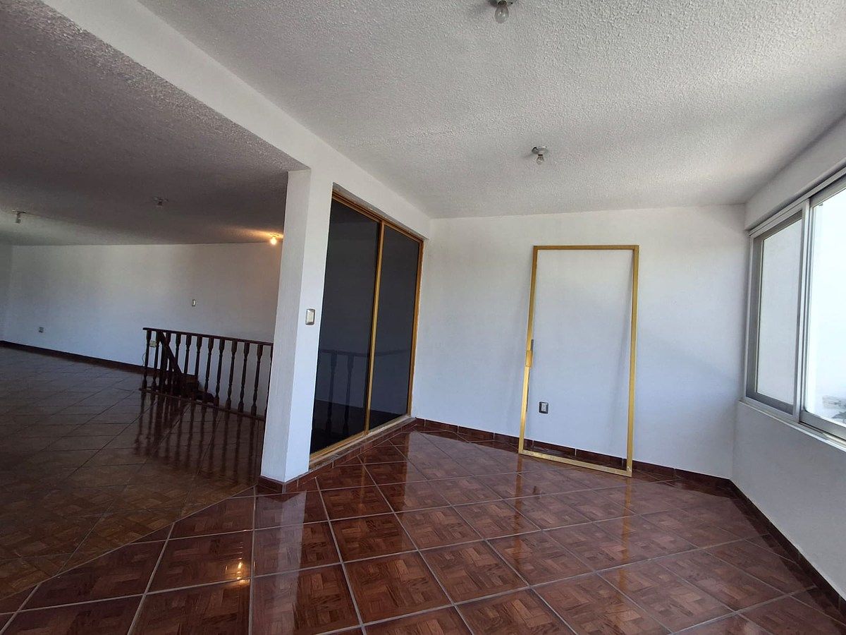 Casa con uso de suelo en Prados del Mirador, Querétaro, foto 25 de 35