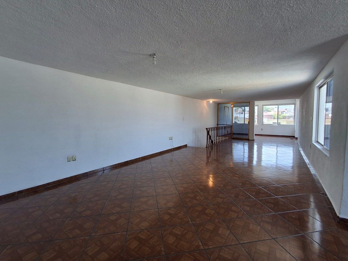 Casa con uso de suelo en Prados del Mirador, Querétaro, foto 32 de 35