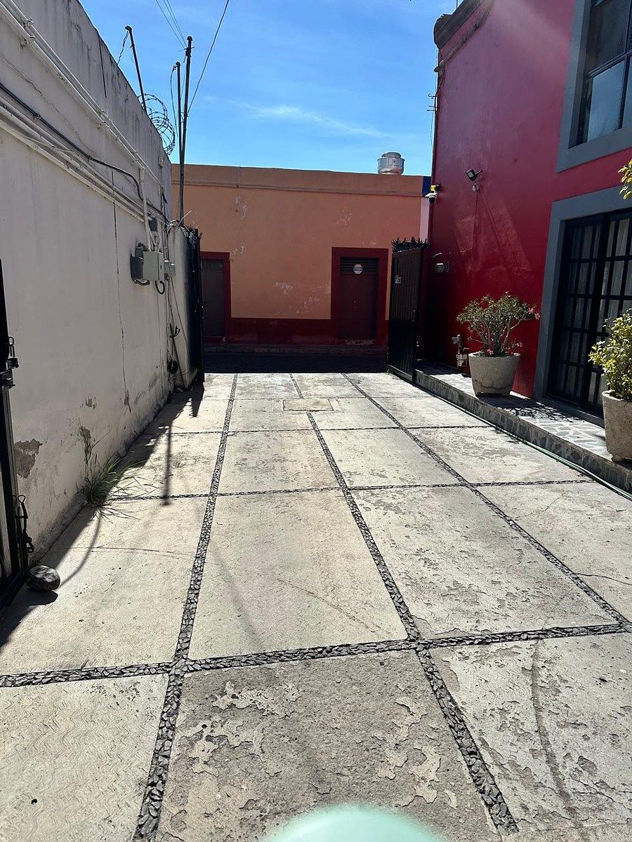 CASA EN VENTA EN EL CENTRO DE QUERÉTARO - foto 2