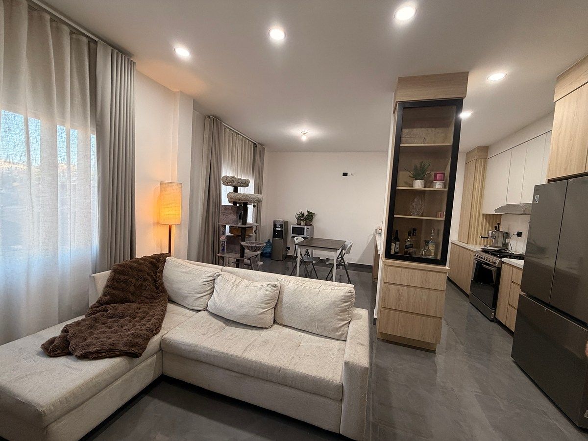 Departamento en Privada Reforma, cerca de blvrd. Diaz Ordaz, via rapida