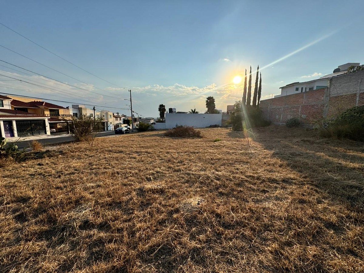 Lot in Altos Juriquilla, Querétaro, photo 4 of 10