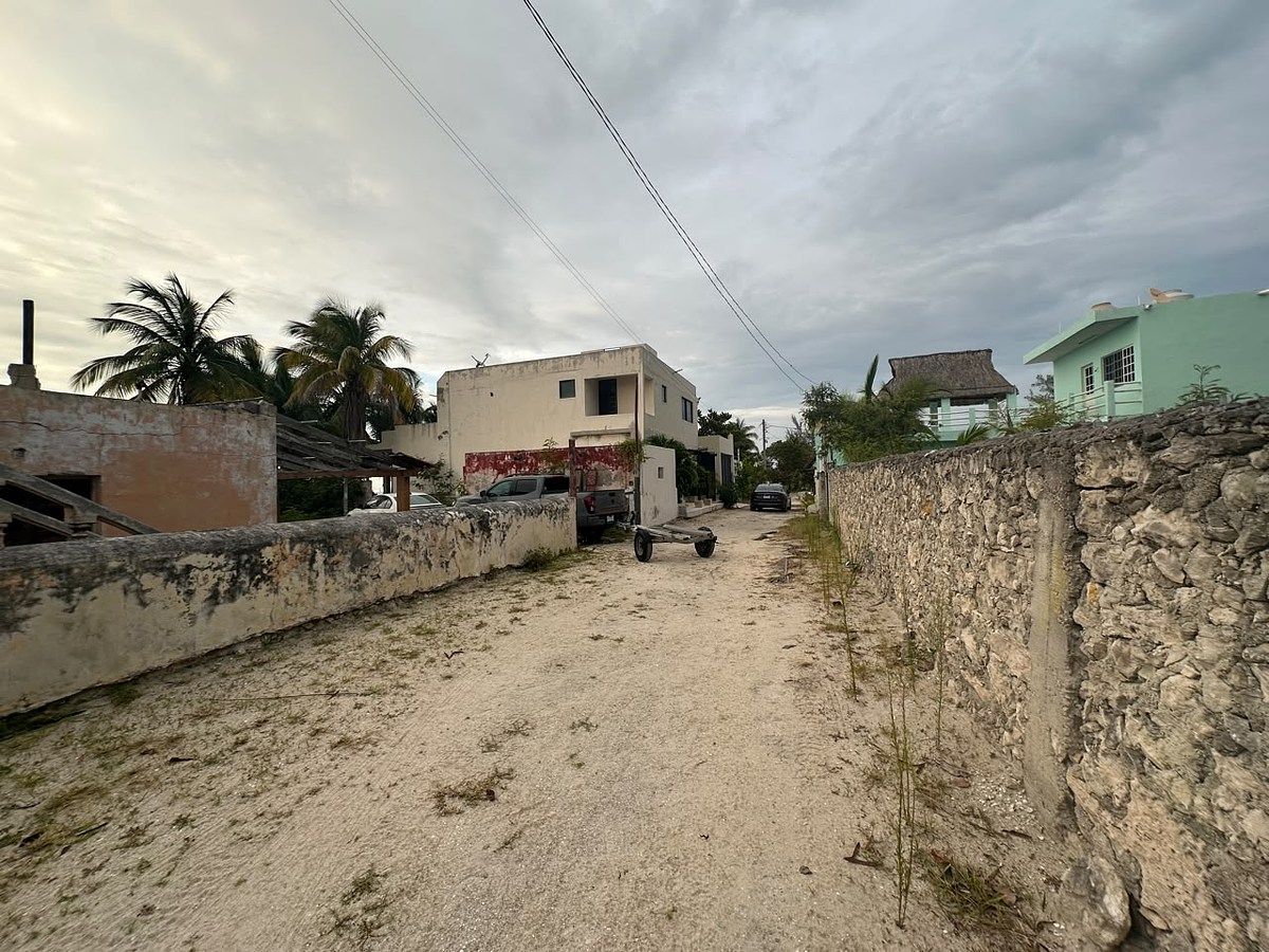Calle de ubicación, foto 2 de 8